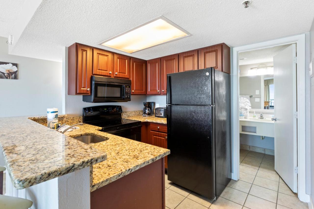 Ocean-Front Condos At Patricia Grand Myrtle Beach Exterior foto