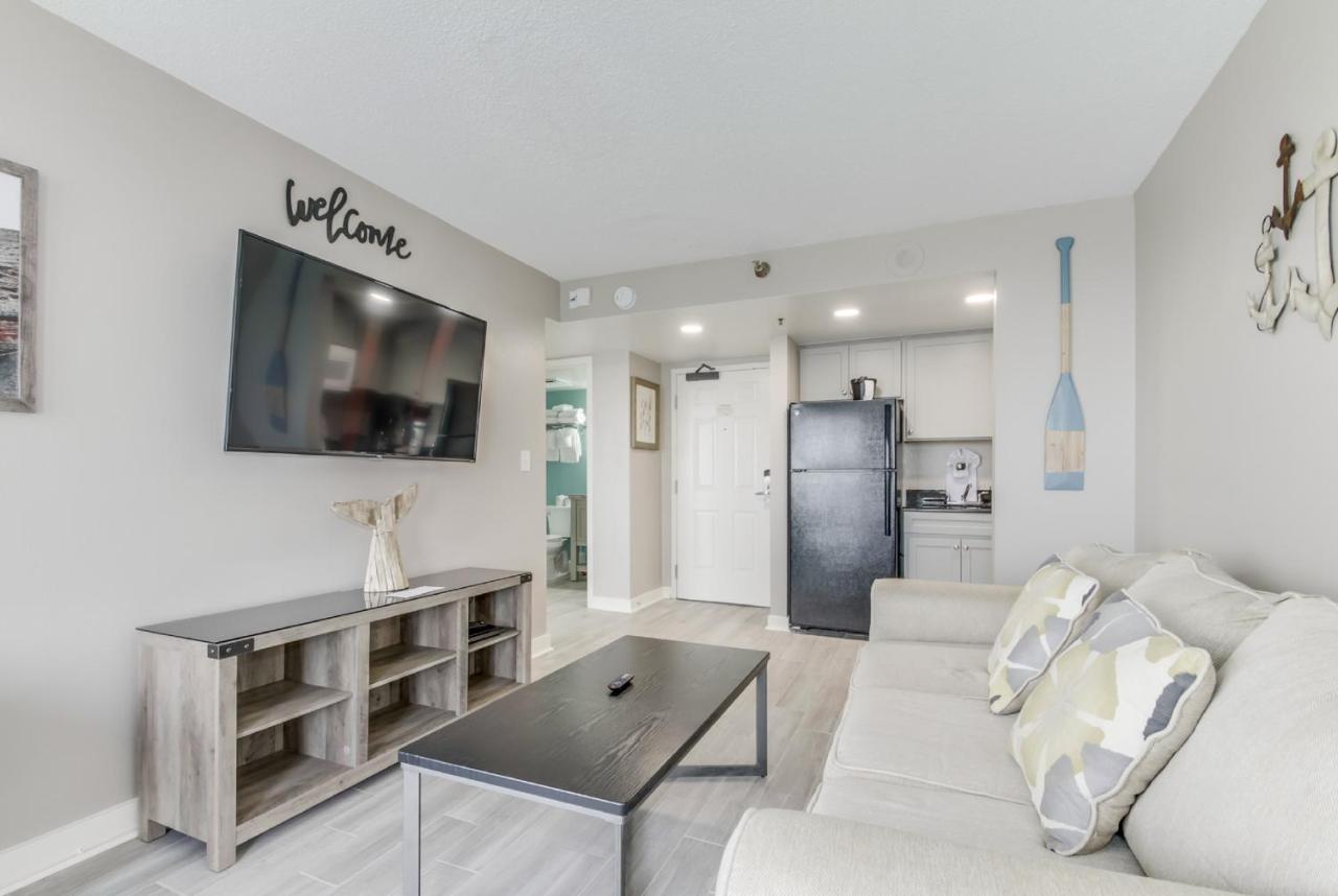 Ocean-Front Condos At Patricia Grand Myrtle Beach Exterior foto